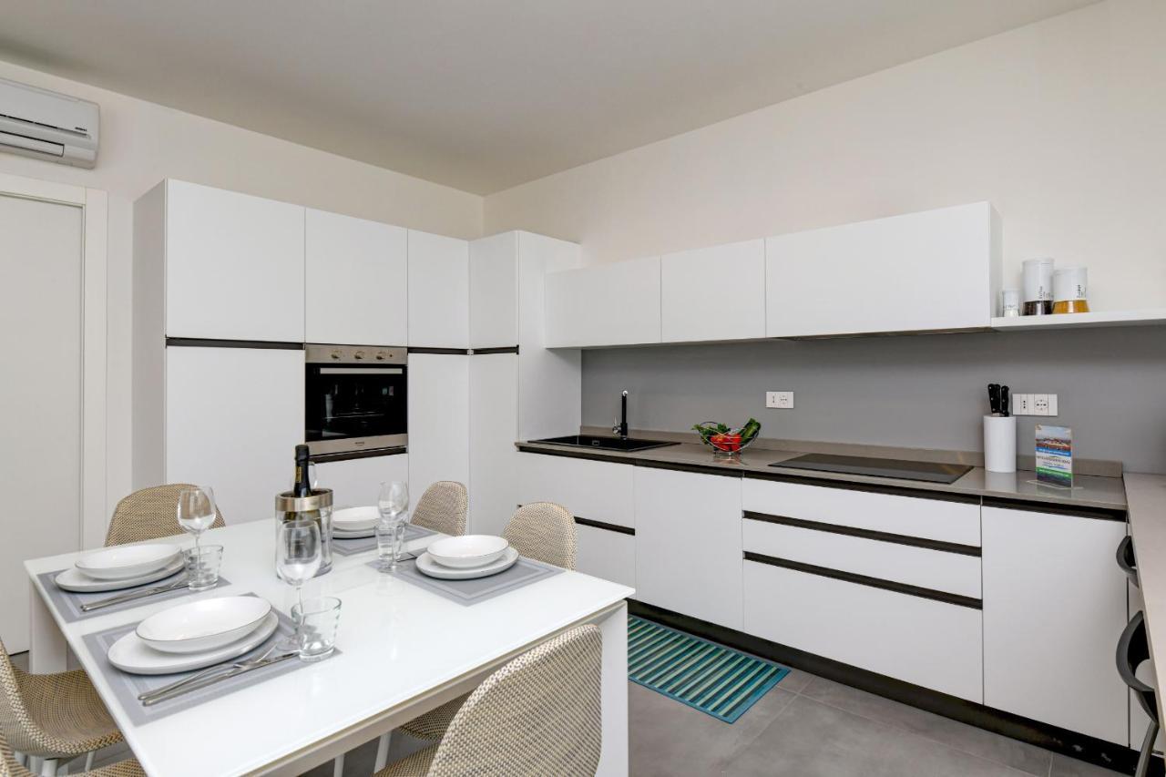 Villette Dolci Luxury Homes Peschiera del Garda Exteriör bild