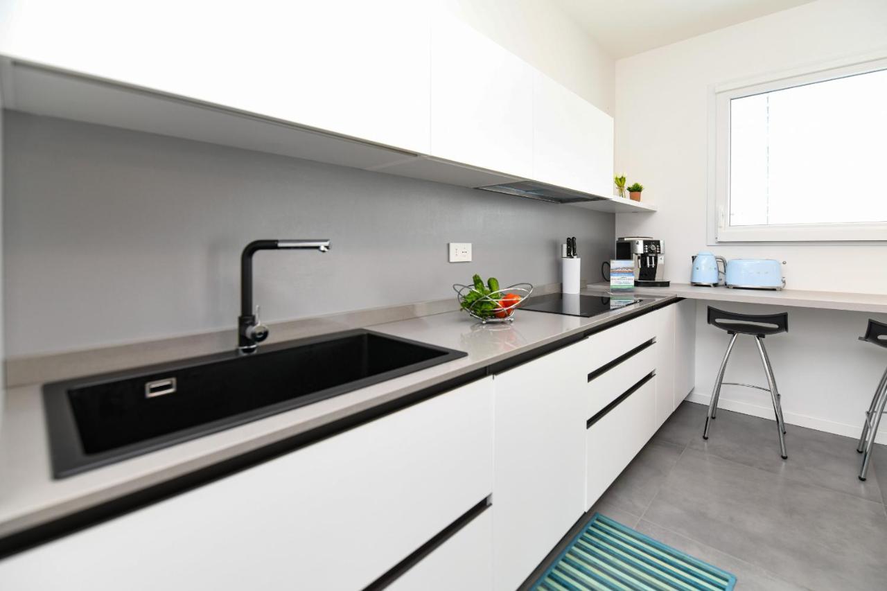 Villette Dolci Luxury Homes Peschiera del Garda Exteriör bild