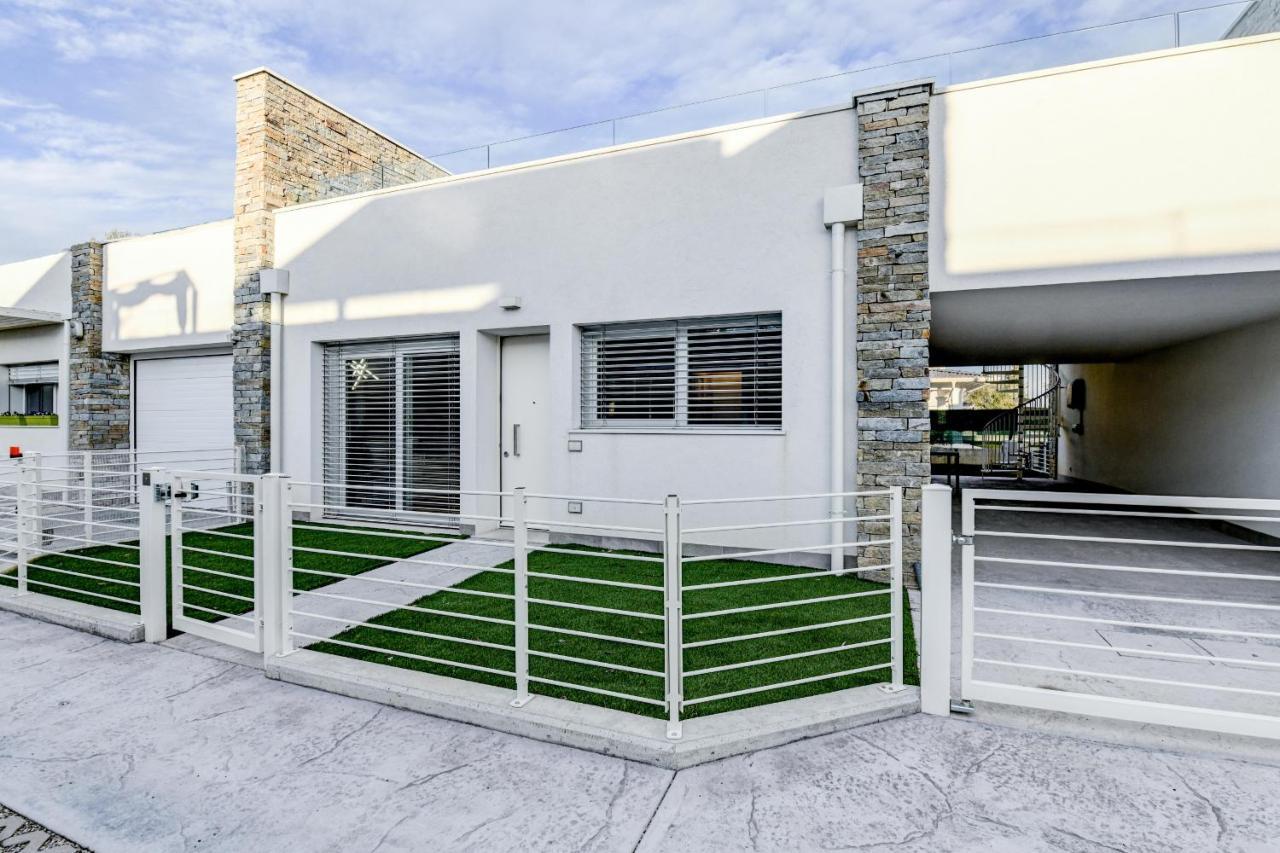 Villette Dolci Luxury Homes Peschiera del Garda Exteriör bild